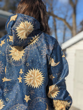 Charger l'image dans la galerie, baba, anorak, zodiac, vêtements fait main, quebec, ile d'orléans