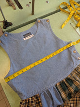 Load image into Gallery viewer, jumper, vintage, patchwork, automne, vêtement fait main, local, artisanal, quebec, ile d'orleans