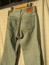 Load image into Gallery viewer, Baba, printemps, vêtement fait main, artisan, quebec, éco conscient, mode, jeans, levi