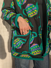 Load image into Gallery viewer, Baba, printemps, vêtement fait main, artisan, quebec, éco conscient, mode, manteau, reversible