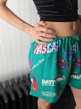 Load image into Gallery viewer, Baba, petit couture, boxer, pyjama, unisexe, vêtement fait main, artisan, québec, local, vintage, st-valentin, nascar