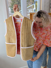 Load image into Gallery viewer, baba, vêtement fait main, quebec, artisan, local, mode consciente, printemps, veste, revesible