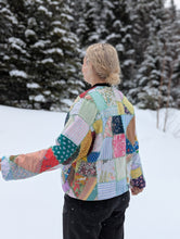 Load image into Gallery viewer, baba, vêtement fait main, quebec, artisan, local, mode consciente, quilt, printemps, veste