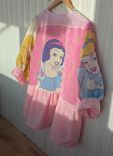 Load image into Gallery viewer, baba, vêtement fait main, quebec, artisan, local, mode consciente, blouse, barbie