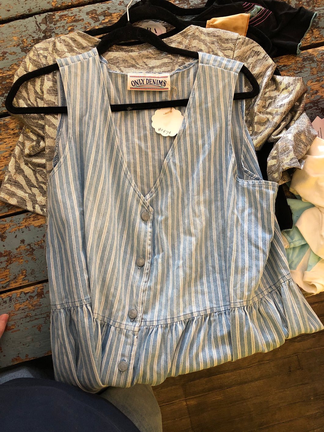 Robe bleue et blanches rayure