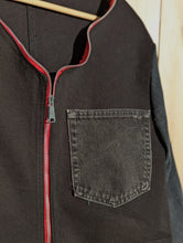Charger l'image dans la galerie, baba, vêtement fait main, mode consciente, artisan, quebec, jean, eat the rich
