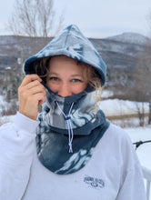 Load image into Gallery viewer, baba vêtement fait main, artisan, local, balaclava, loup
