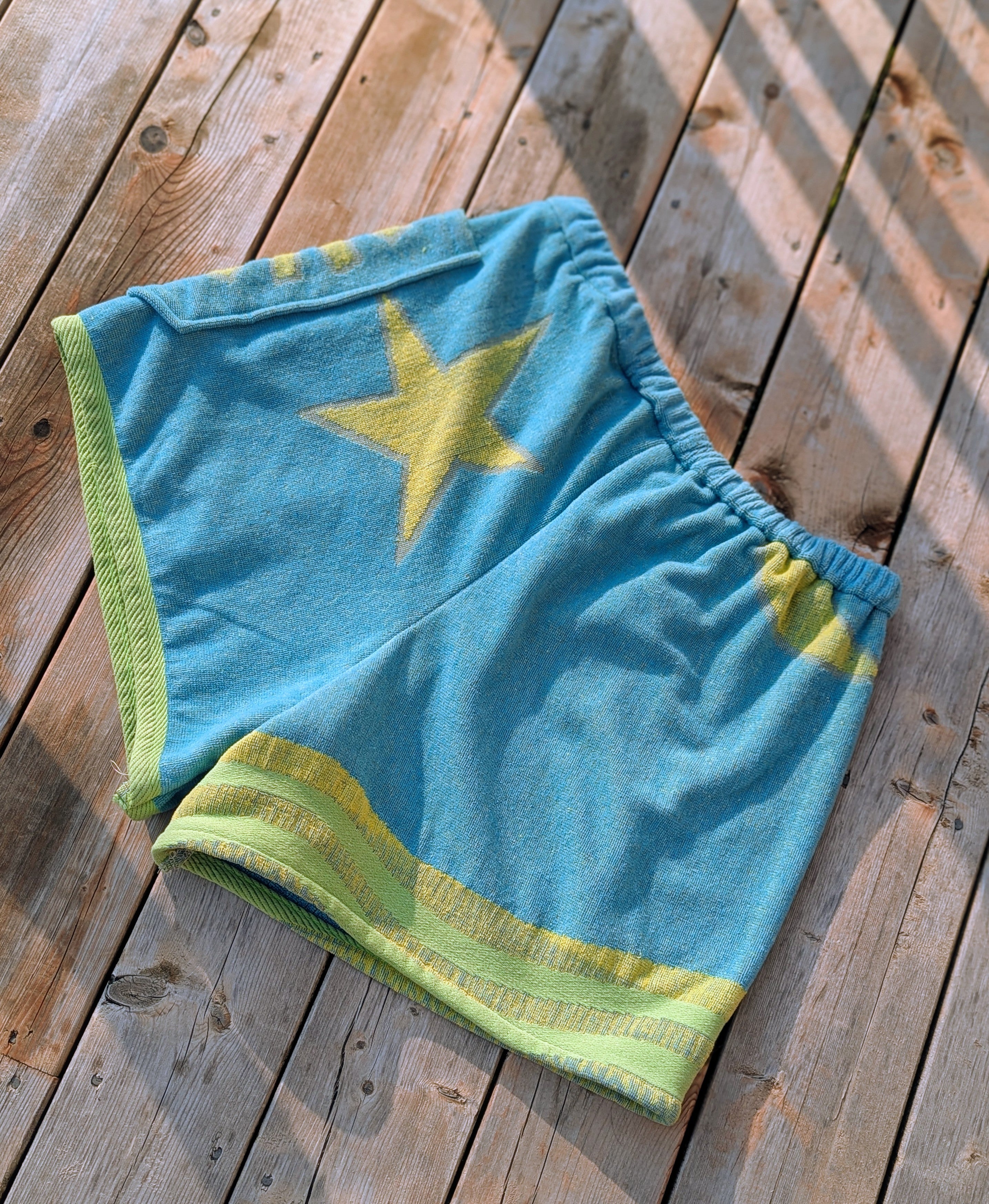 baba, vêtement fait main, mode consciente, artisan, québec, côte de beaupré, short, été, serviette
