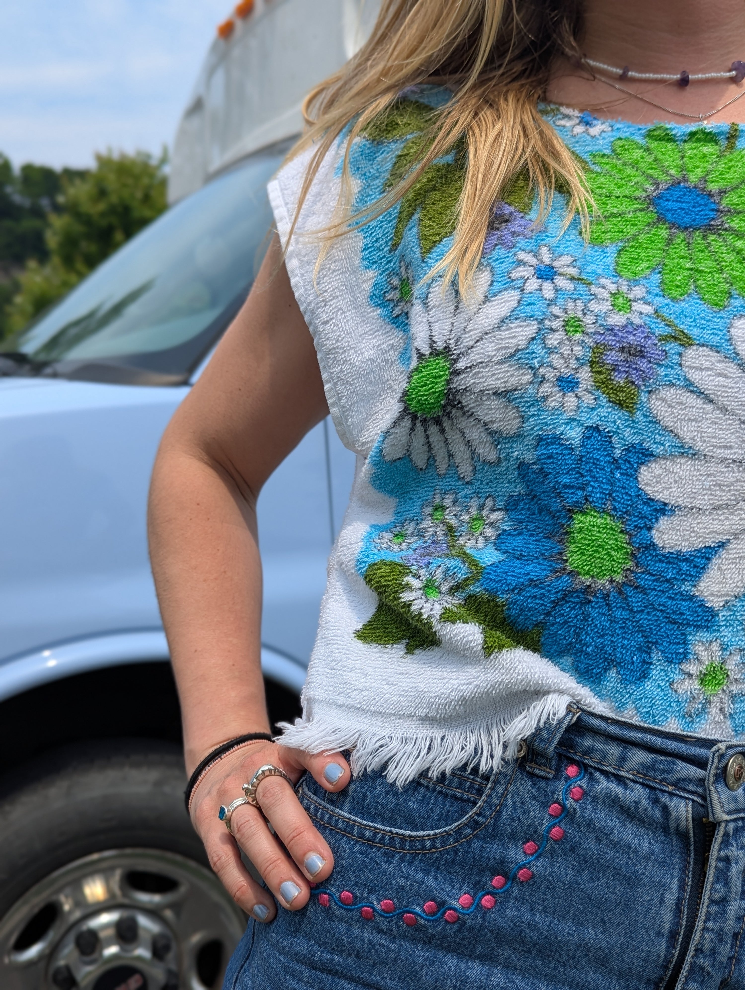 baba, vêtement fait main, mode consciente, artisan, québec, côte de beaupré, top, été, serviette
